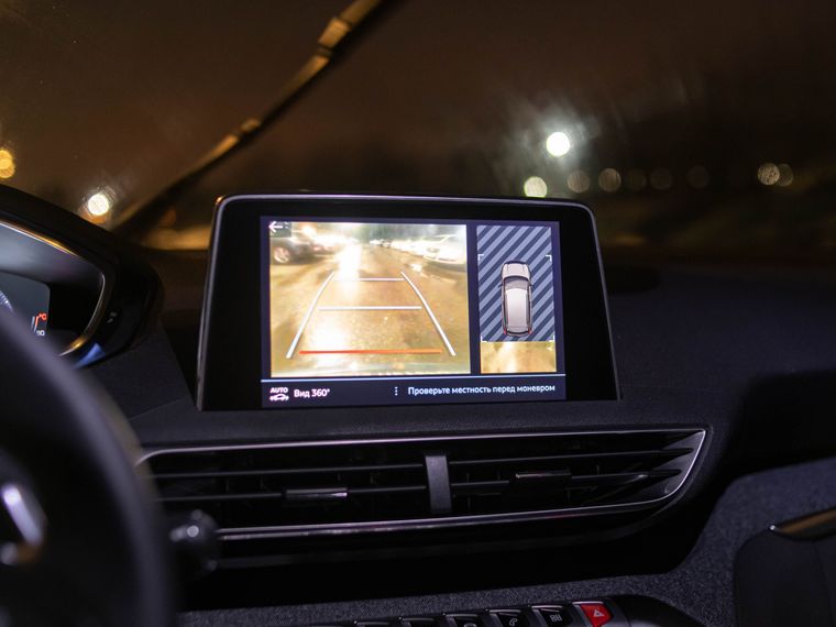 Peugeot 3008 2018 года, 231 038 км - вид 9