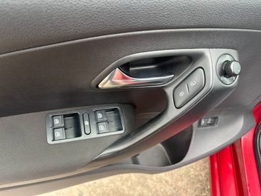 Volkswagen Polo 2011 года, 250 700 км - вид 7