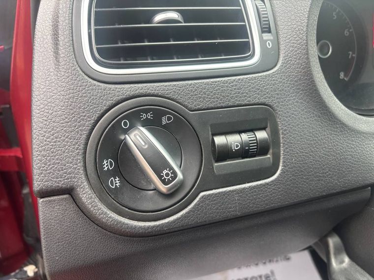 Volkswagen Polo 2011 года, 250 700 км - вид 14