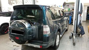 Mitsubishi Pajero 2008 года, 124 128 км - вид 3