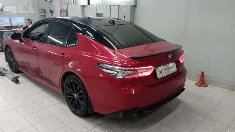 Toyota Camry 2021 года, 116 238 км - вид 4