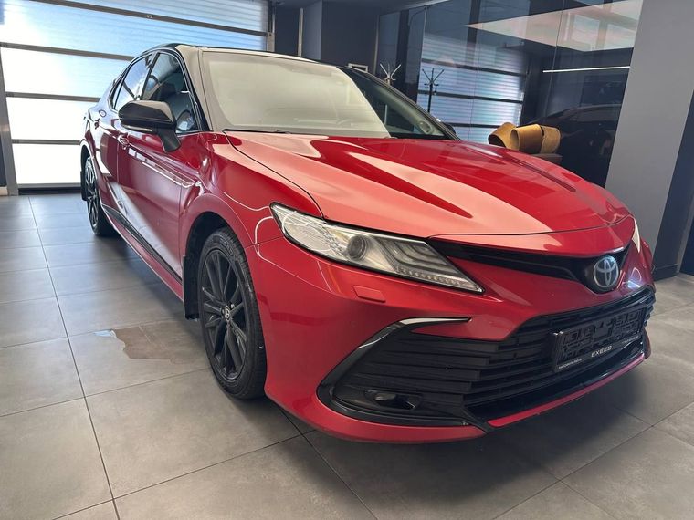 Toyota Camry 2021 года, 116 238 км - вид 3