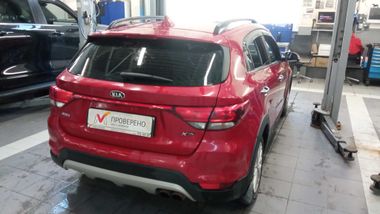 KIA Rio X-Line 2018 года, 150 894 км - вид 3
