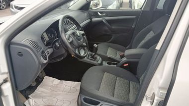 Skoda Octavia 2013 года, 140 000 км - вид 15
