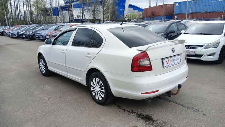Skoda Octavia 2013 года, 140 000 км - вид 6
