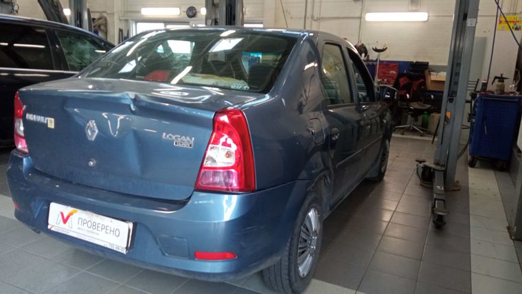 Renault Logan 2010 года, 104 937 км - вид 3