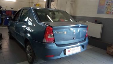 Renault Logan 2010 года, 104 937 км - вид 4