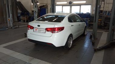 KIA Rio 2013 года, 138 527 км - вид 3