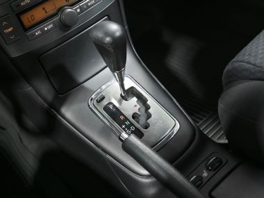 Toyota Avensis 2006 года, 347 745 км - вид 11