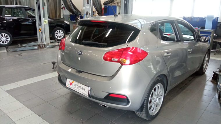 Kia Ceed 2013 года, 116 925 км - вид 3