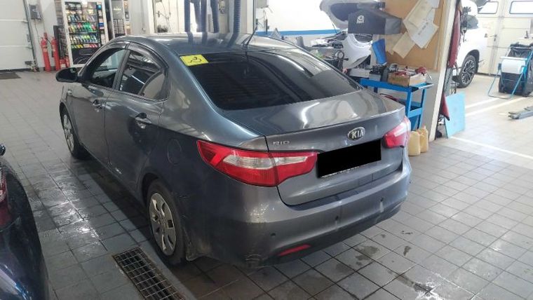 Kia Rio 2013 года, 258 606 км - вид 4