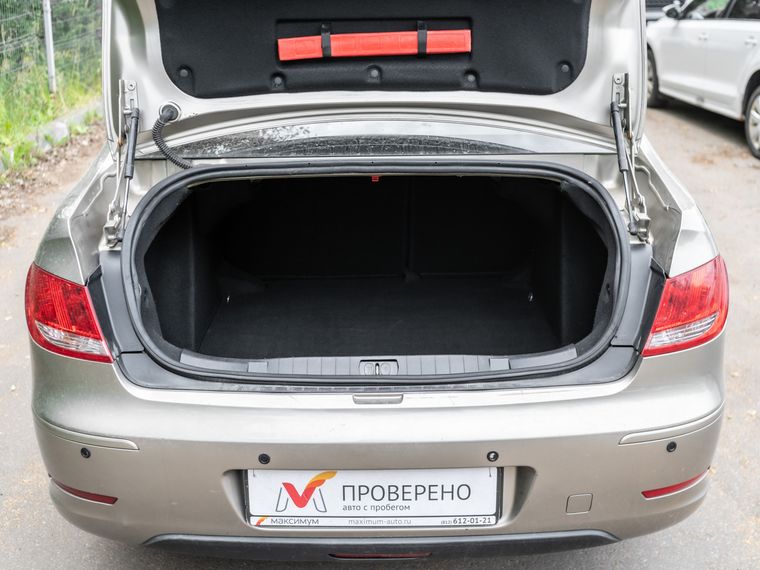 Peugeot 408 2015 года, 173 219 км - вид 12