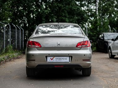 Peugeot 408 2015 года, 173 219 км - вид 4