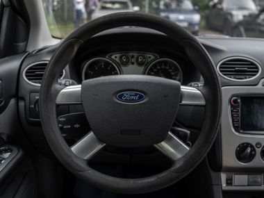 Ford Focus 2010 года, 271 478 км - вид 6