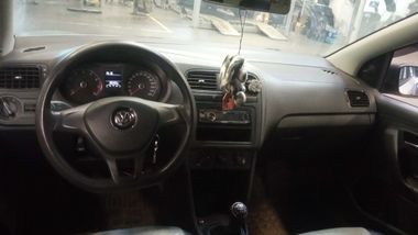 Volkswagen Polo 2017 года, 125 423 км - вид 5