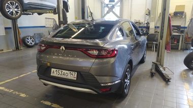 Renault Arkana 2019 года, 179 696 км - вид 4