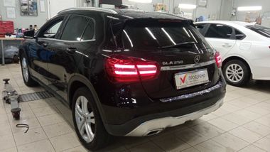 Mercedes-Benz GLA-класс 2017 года, 48 697 км - вид 4