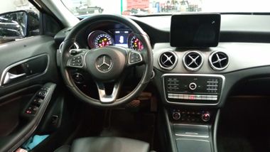 Mercedes-Benz GLA-класс 2017 года, 48 697 км - вид 5