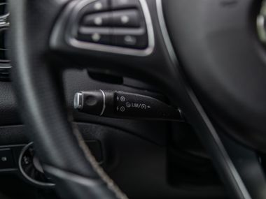 Mercedes-Benz GLA-класс 2017 года, 48 697 км - вид 6