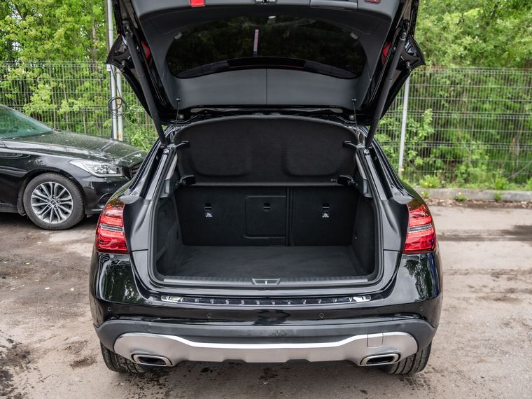 Mercedes-Benz GLA-класс 2017 года, 48 697 км - вид 17