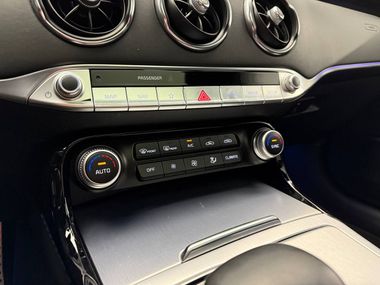 KIA Stinger 2021 года, 112 329 км - вид 11