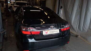 Toyota Camry 2015 года, 69 217 км - вид 4