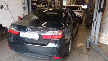 Toyota Camry 2015 года, 69 217 км - вид 3