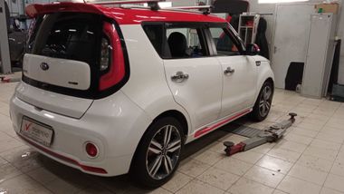 Kia Soul 2018 года, 83 501 км - вид 3