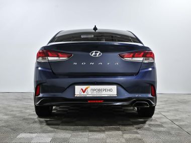 Hyundai Sonata 2018 года, 146 739 км - вид 5
