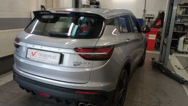Geely Coolray 2023 года, 41 000 км - вид 3