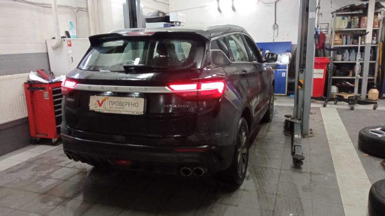 Geely Coolray 2021 года, 115 000 км - вид 3