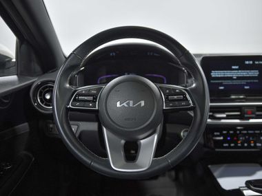 KIA K3 2023 года, 27 486 км - вид 11