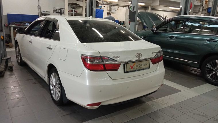 Toyota Camry 2014 года, 247 225 км - вид 4