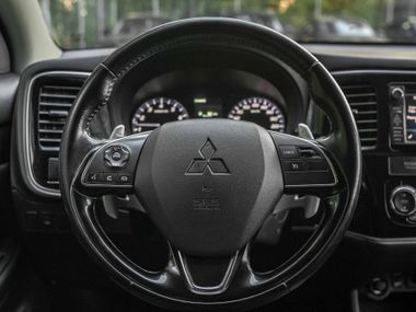 Mitsubishi Outlander 2015 года, 298 000 км - вид 7