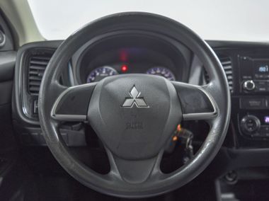 Mitsubishi Outlander 2012 года, 271 898 км - вид 9