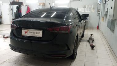 Hyundai Solaris 2020 года, 165 000 км - вид 3