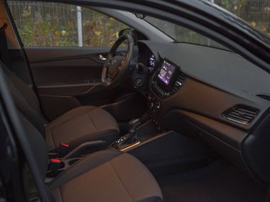 Hyundai Solaris 2020 года, 165 000 км - вид 10