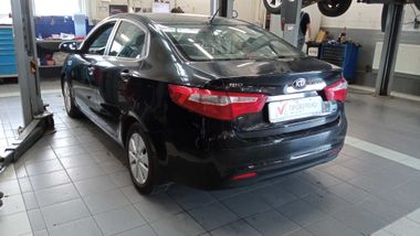 KIA Rio 2013 года, 147 138 км - вид 4