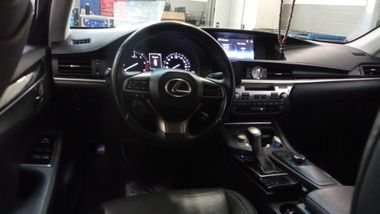 Lexus ES 2016 года, 100 385 км - вид 5