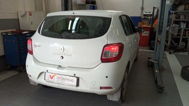 Renault Sandero 2017 года, 126 213 км - вид 3