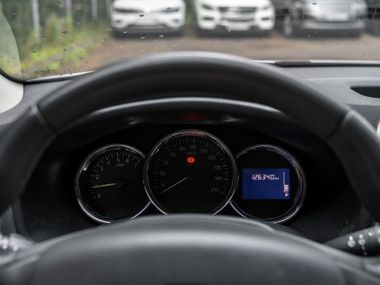 Renault Sandero 2017 года, 126 213 км - вид 5
