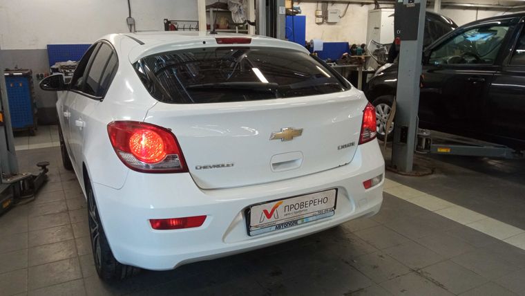 Chevrolet Cruze 2012 года, 194 961 км - вид 4