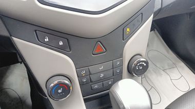 Chevrolet Cruze 2012 года, 194 961 км - вид 12