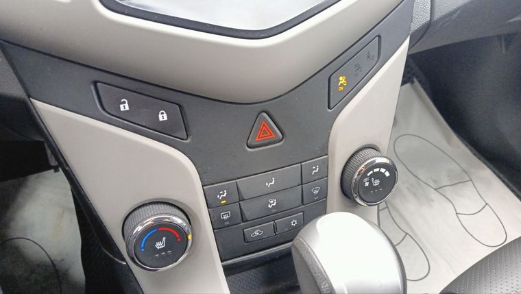 Chevrolet Cruze 2012 года, 194 961 км - вид 12