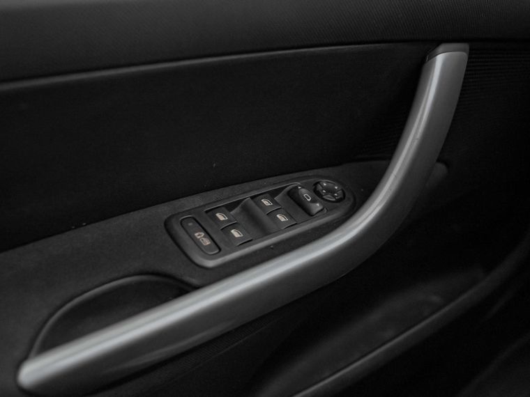 Peugeot 308 2010 года, 185 000 км - вид 9