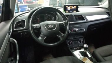 Audi Q3 2015 года, 146 920 км - вид 5