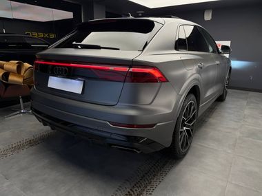 Audi Q8 2023 года, 12 655 км - вид 5