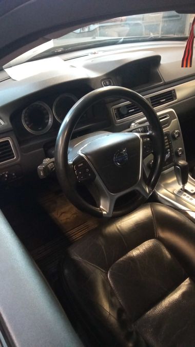 Volvo XC70 2011 года, 296 344 км - вид 5