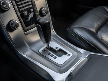 Volvo XC70 2011 года, 296 344 км - вид 8