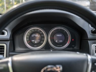 Volvo XC70 2011 года, 296 344 км - вид 5